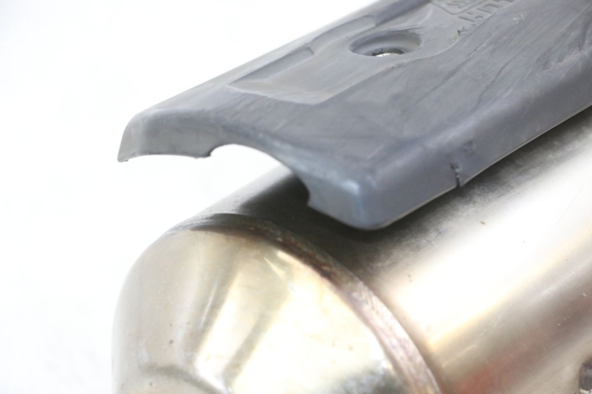 photo de AUSPUFFANLAGE PEUGEOT SATELIS 125 (2010 - 2012) - Details der Befestigungspunkte