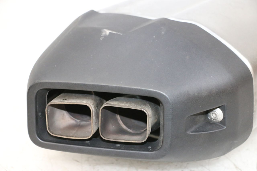 photo de AUSPUFF BMW R GS 1250 (2021 - 2024) - Hochauflösende Nahaufnahme