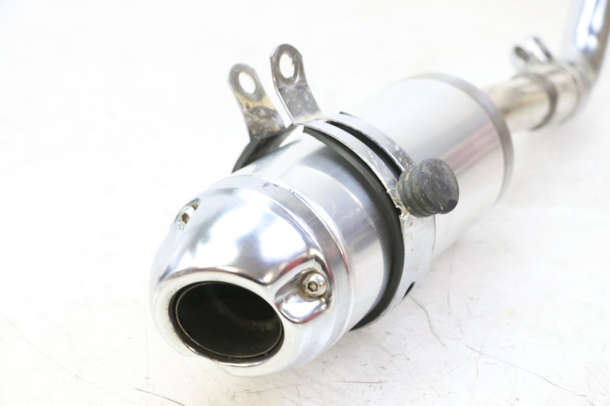 photo de AUSPUFFTOPF APOLLO RFZ 125 - Hochauflösende Nahaufnahme