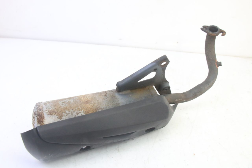 photo de AUSPUFF TNT MOTOR ROMA 10' 2T 50 (2011 - 2018) - Details der Befestigungspunkte