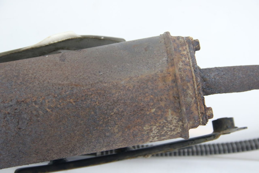 photo de AUSPUFF TNT MOTOR ROMA 12' 2T 50 (2007 - 2018) - Details der Befestigungspunkte