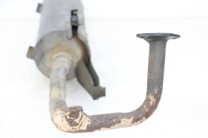 photo de AUSPUFFANLAGE JM MOTORS SANTANA 50 (2014 - 2023) - Zoom auf Komponenten