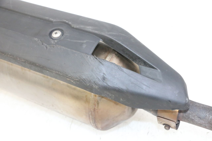 photo de AUSPUFF PEUGEOT SATELIS 125 (2013 - 2018) - Zoom auf Gebrauchszustand