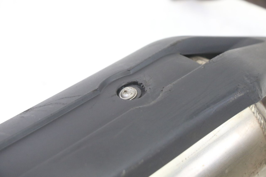 photo de AUSPUFF PEUGEOT SATELIS 125 (2013 - 2018) - Charakteristische Merkmale