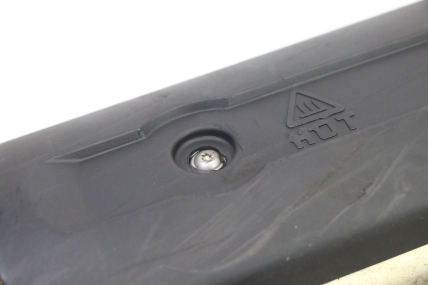 photo de AUSPUFF PEUGEOT SATELIS 125 (2013 - 2018) - Kennzeichnungen und Originalreferenzen