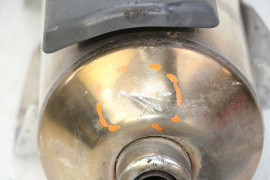 photo de AUSPUFFANLAGE PEUGEOT SATELIS 125 (2006 - 2009) - Zoom auf Komponenten