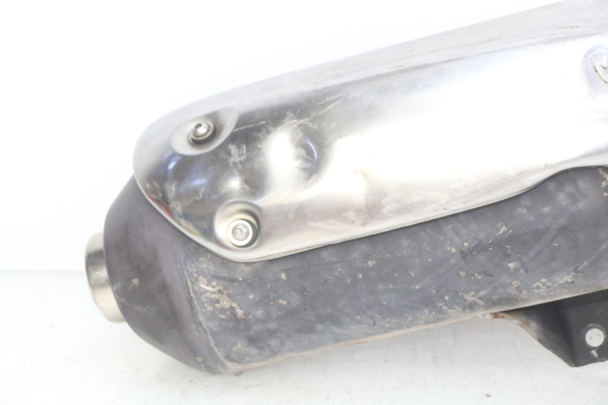 photo de AUSPUFFANLAGE APRILIA SCARABEO LIGHT 125 (2007 - 2011) - Charakteristische Merkmale