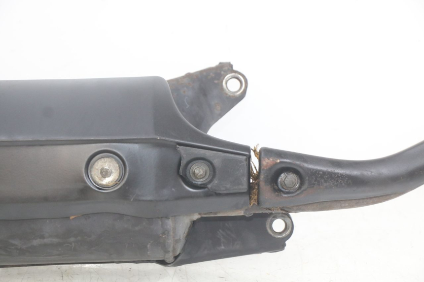 photo de AUSPUFFTOPF HONDA SCV LEAD 100 (2003 - 2007) - Charakteristische Merkmale