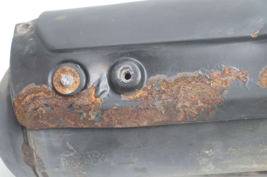 photo de AUSPUFFTOPF HONDA SCV LEAD 100 (2003 - 2007) - Zoom auf Gebrauchszustand