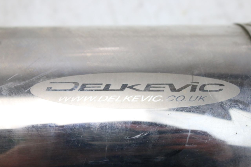 photo de AUSPUFFANLAGE TRIUMPH SPRINT ST 955 (1999 - 2001) - Zoom auf Gebrauchszustand