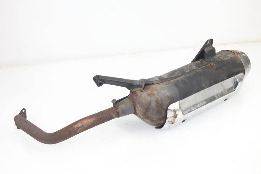 photo de AUSPUFF PEUGEOT SUM UP 125 (2008 - 2013) - Details der Befestigungspunkte