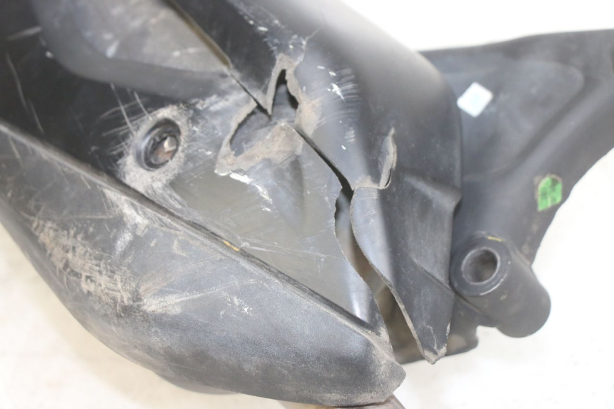 photo de AUSPUFFTOPF APRILIA SXR 50 (2021 - 2023) - Details der Befestigungspunkte