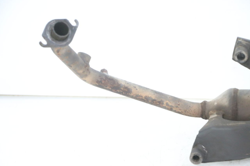 photo de AUSPUFFANLAGE SYM ORBIT III 3 4T 50 (2018 - 2021) - Oberflächenzustand und Material