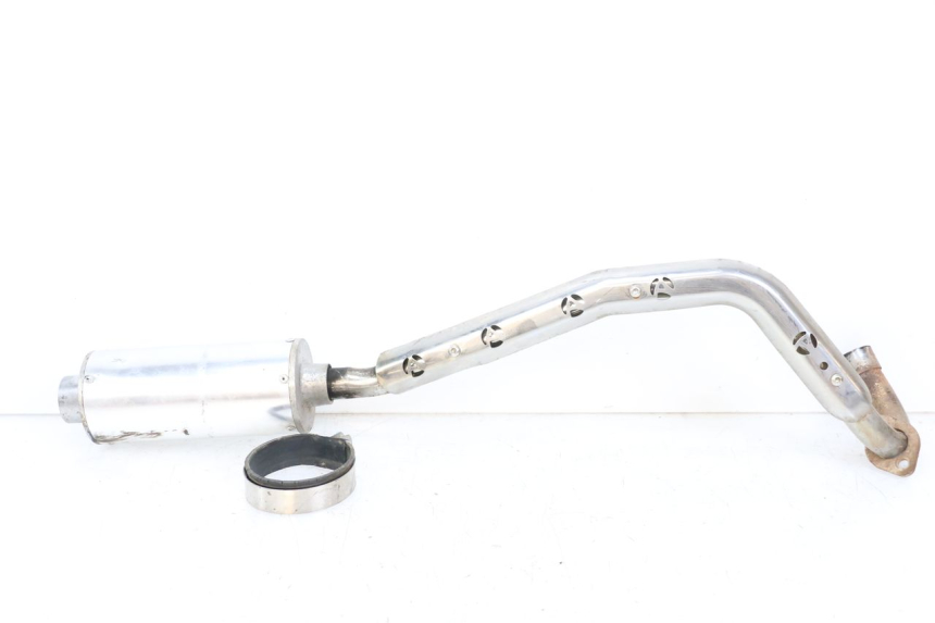 photo de AUSPUFF NITRO MOTORS THUNDER 125 - Hochauflösende Nahaufnahme