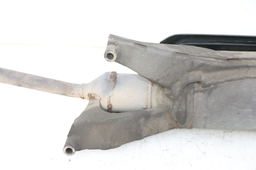 photo de AUSPUFF PEUGEOT TWEET PRO CARGO 50 (2018 - 2022) - Oberflächenzustand und Material