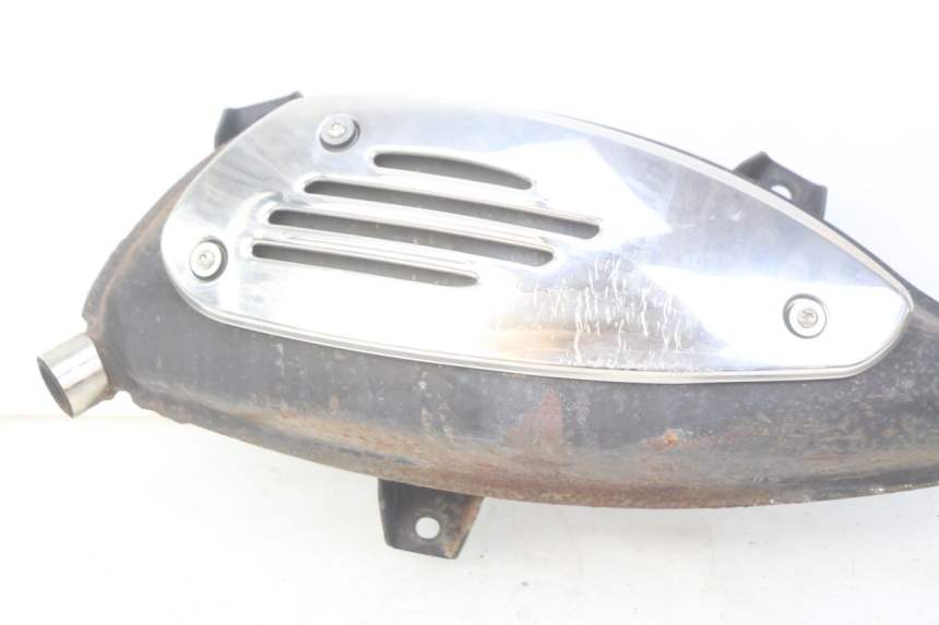 photo de AUSPUFF PIAGGIO VESPA GTS SUPER IE 125 (2009 - 2016) - Details der Befestigungspunkte