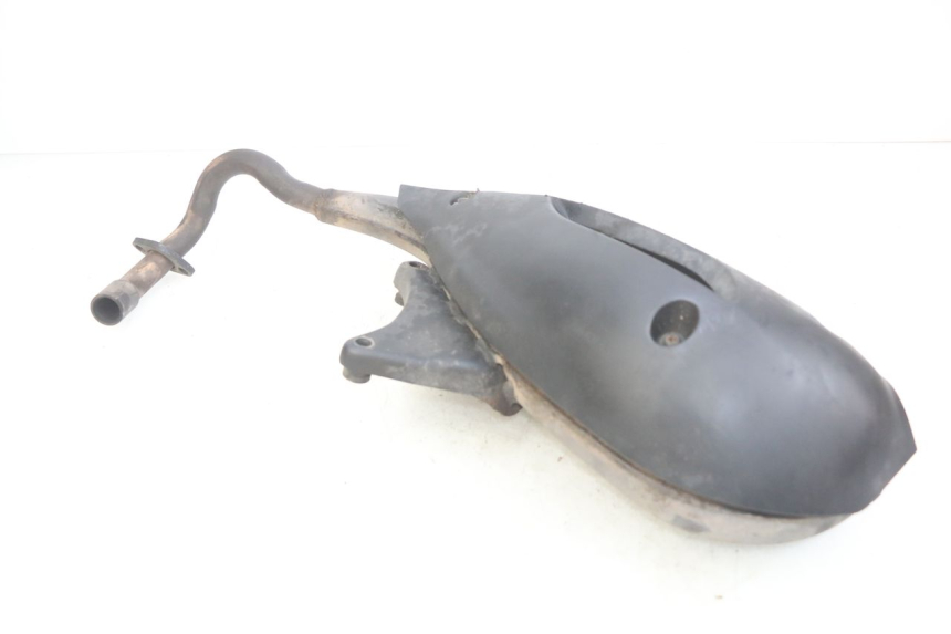 photo de AUSPUFFANLAGE PIAGGIO VESPA LXV 125 (2006 - 2009) - Details der Befestigungspunkte