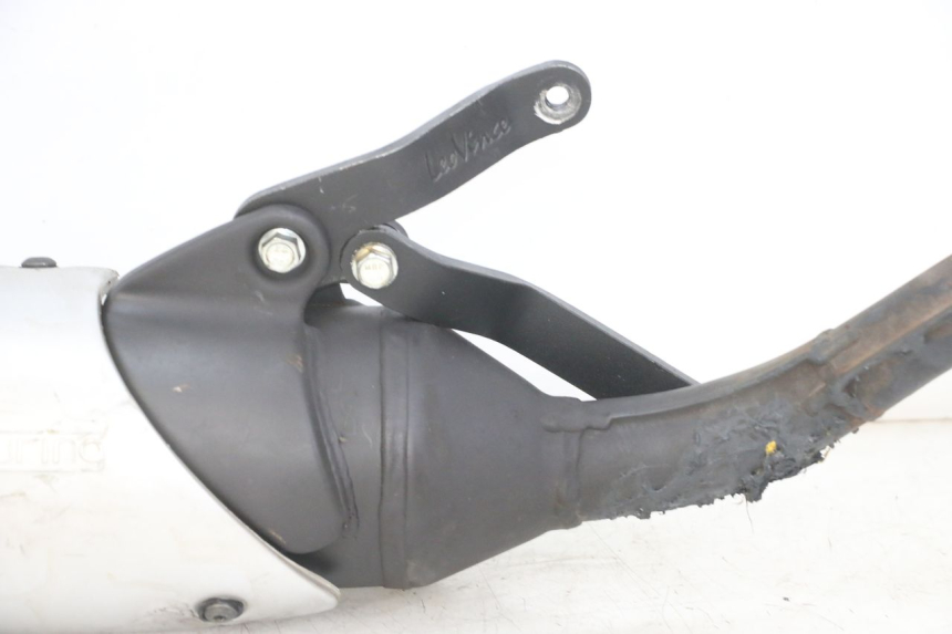 photo de AUSPUFF PEUGEOT VIVACITY NEW 2T 50 (2008 - 2017) - Fokus auf die Struktur