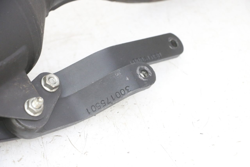 photo de AUSPUFF PEUGEOT VIVACITY NEW 2T 50 (2008 - 2017) - Zoom auf Gebrauchszustand