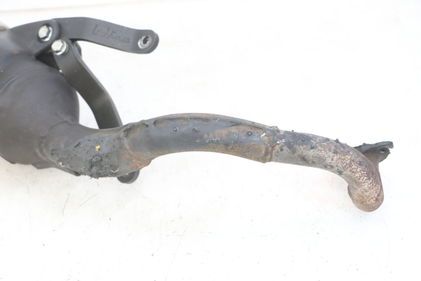 photo de AUSPUFF PEUGEOT VIVACITY NEW 2T 50 (2008 - 2017) - Details der Befestigungspunkte