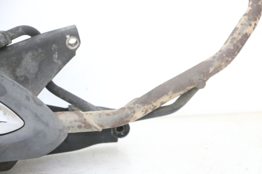 photo de AUSPUFFTOPF PEUGEOT VIVACITY NEW 4T 50 (2008 - 2017) - Detaillierte Sichtprüfung