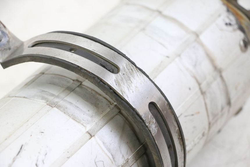 photo de AUSPUFFTOPF VONROAD YIBEN 125 (2006 - 2010) - Charakteristische Merkmale