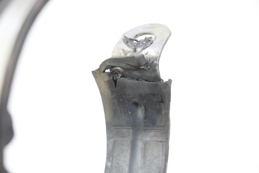 photo de AUSPUFFTOPF VONROAD YIBEN 125 (2006 - 2010) - Fokus auf die Struktur