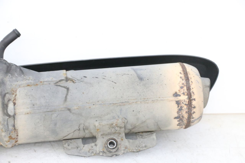 photo de AUSPUFF MBK WAAP 125 (2008 - 2013) - Details der Befestigungspunkte