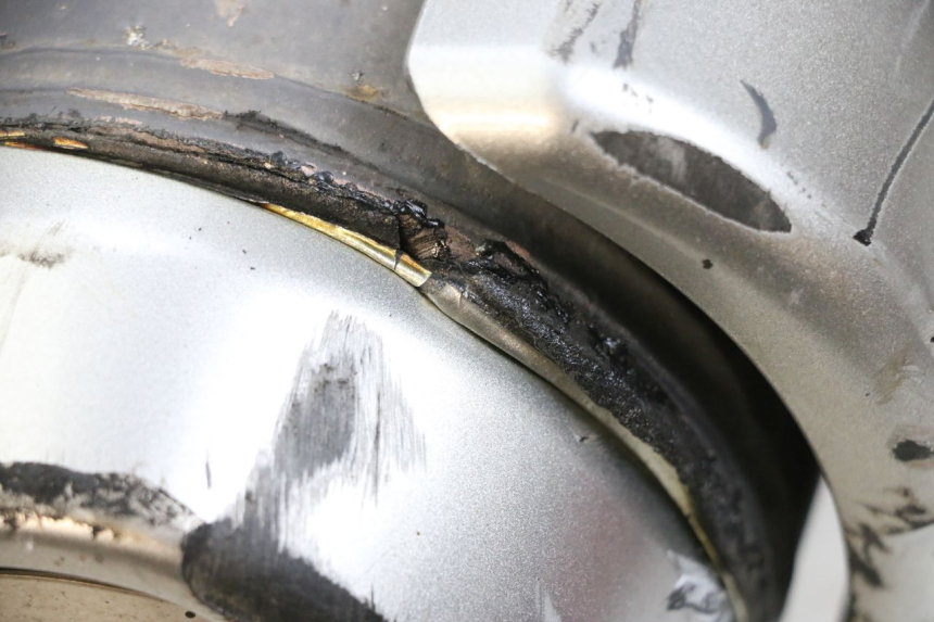 photo de AUSPUFFTOPF YAMAHA X-MAX XMAX 125 (2010 - 2013) - Geprüftes Gebrauchtteil