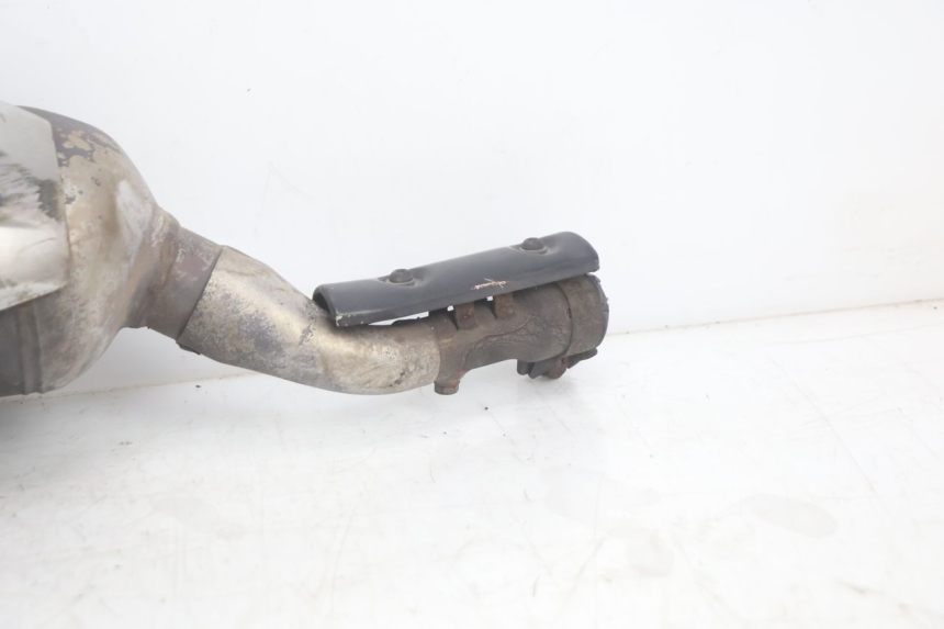 photo de AUSPUFFTOPF YAMAHA XMAX X-MAX 125 (2006 - 2009) - Technische Nahaufnahme