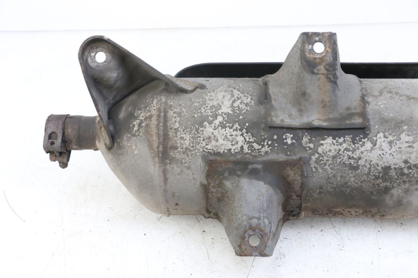 photo de AUSPUFFTOPF PIAGGIO X10 125 (2012 - 2017) - Details der Befestigungspunkte