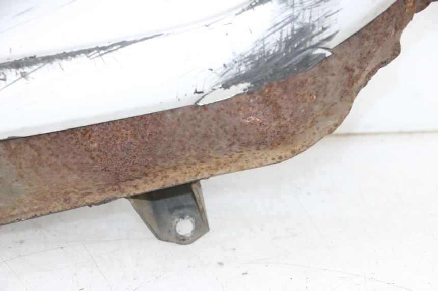 photo de AUSPUFFTOPF PIAGGIO X8 125 (2004 - 2007) - Zoom auf Komponenten