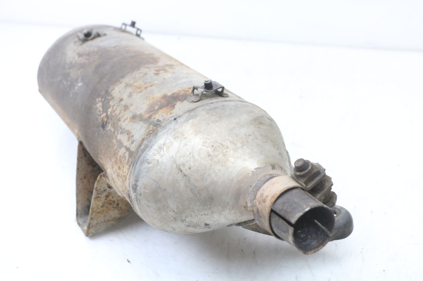 photo de AUSPUFFTOPF PIAGGIO XEVO - X EVO 125 (2007 - 2017) - Details der Befestigungspunkte