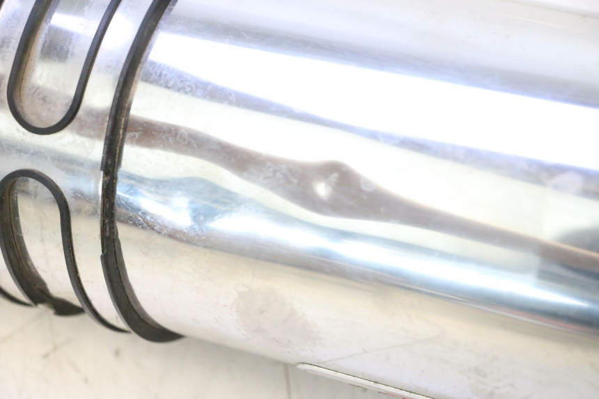 photo de AUSPUFF HONDA XLV VARADERO 125 (2007 - 2012) - Detaillierte Sichtprüfung