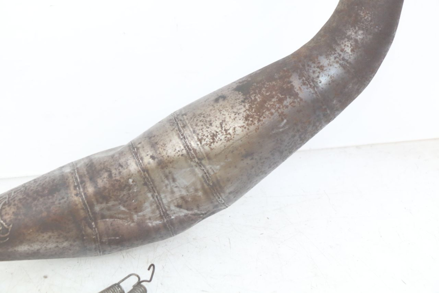 photo de AUSPUFFTOPF PEUGEOT XP6 50 (2006 - 2011) - Alternativer Blickwinkel