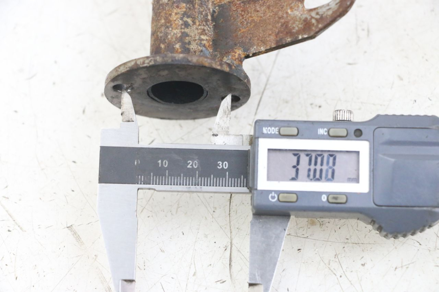 photo de AUSPUFFTOPF PEUGEOT XP6 50 (1997 - 2003) - Zoom auf Komponenten