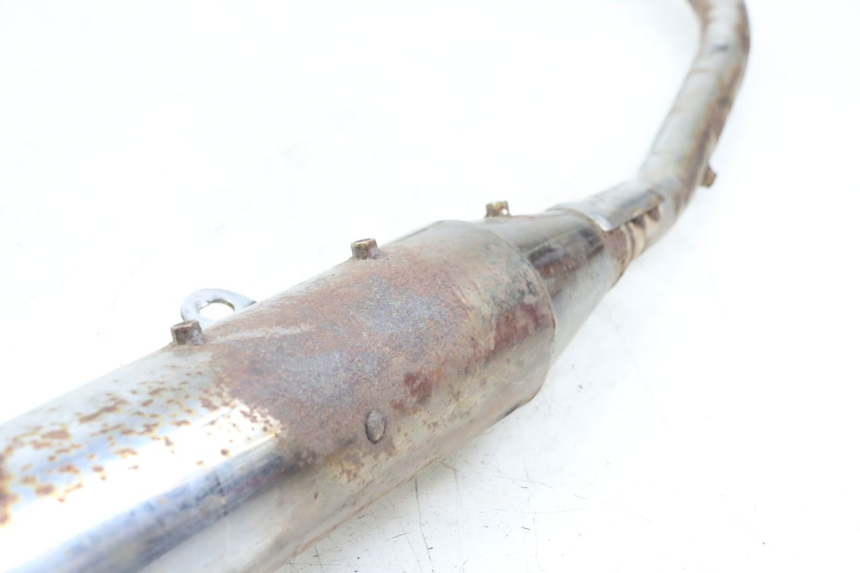 photo de AUSPUFF SYM XS 125 (2007 - 2016) - Fokus auf die Struktur