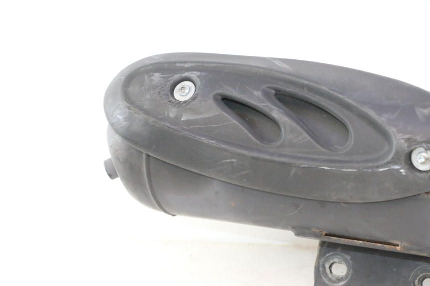 photo de AUSPUFFTOPF YAMAHA YP MAJESTY 125 (2002 - 2006) - Fokus auf die Struktur