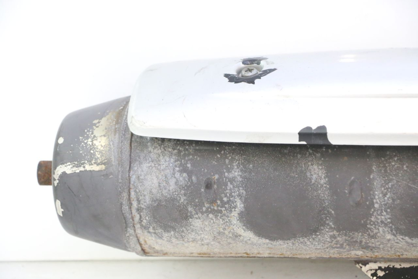 photo de AUSPUFFTOPF YAMAHA YP MAJESTY 125 (2002 - 2006) - Detailansicht des Bauteils