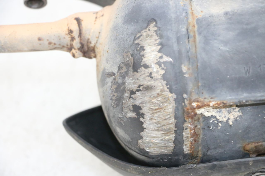 photo de AUSPUFFTOPF PIAGGIO ZIP 4T 50 (2018 - 2020) - Oberflächenzustand und Material