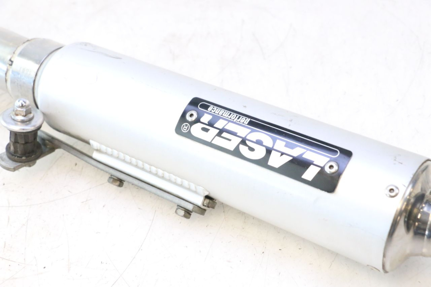 photo de AUSPUFFANLAGE KAWASAKI ZZR 600 (1995 - 2004) - Fokus auf die Struktur
