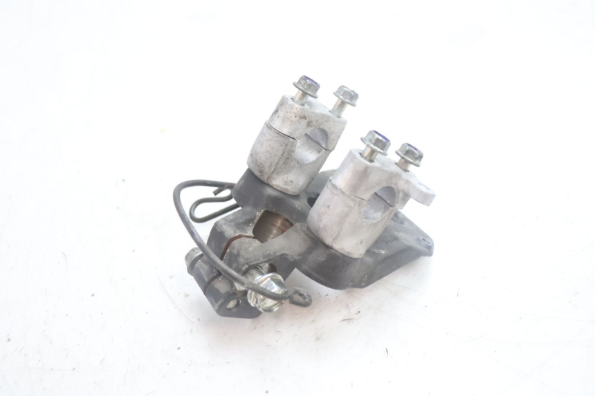 photo de LENKERVORBAU HONDA FJS SILVER WING SILVERWING 400 (2005 - 2008) - Detailansicht des Bauteils