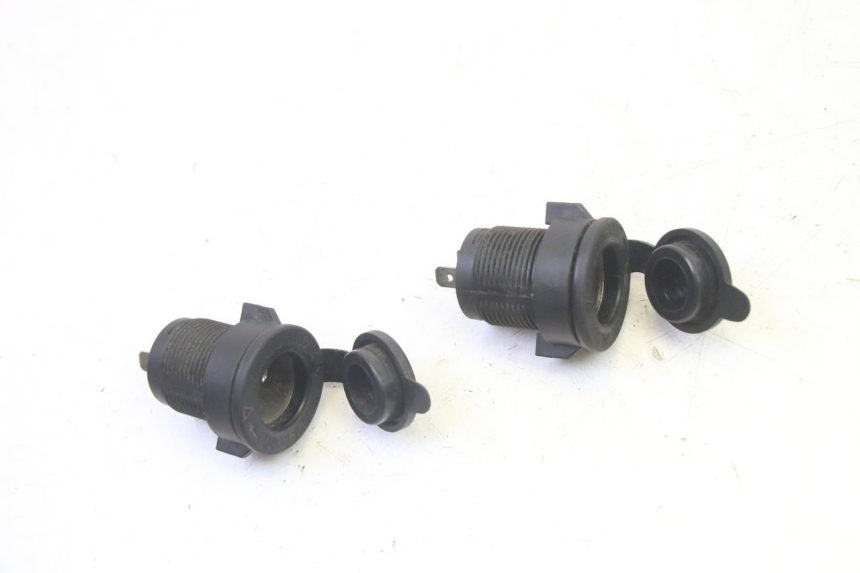 photo de ZIGARETTENANZÃœNDER QUADRO 4 4D 350 (2015 - 2018) - Detailansicht des Bauteils