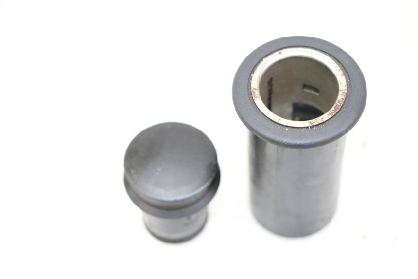 photo de ZIGARETTENANZÃœNDER BMW C1 125 (2000 - 2003) - Hauptansicht