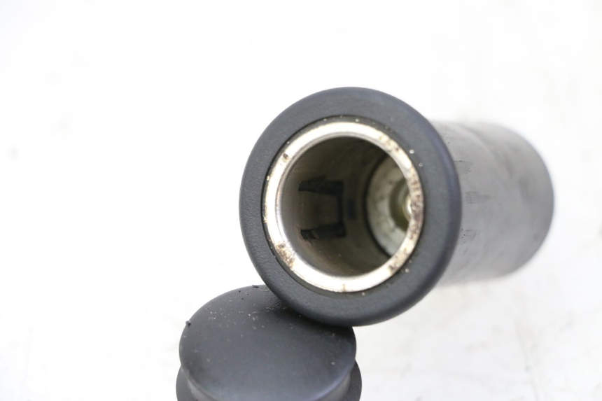 photo de ZIGARETTENANZÃœNDER BMW C1 125 (2000 - 2003) - Detailansicht des Bauteils