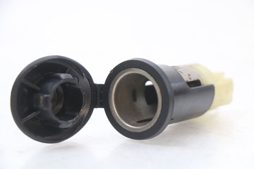 photo de ZIGARETTENANZÃœNDER PEUGEOT CITYSTAR 50 (2013 - 2017) - Detailansicht des Bauteils