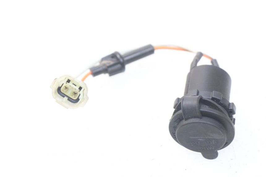 photo de ZIGARETTENANZüNDERBUCHSE KYMCO DINK STREET 125 (2009 - 2014) - Detailansicht des Bauteils