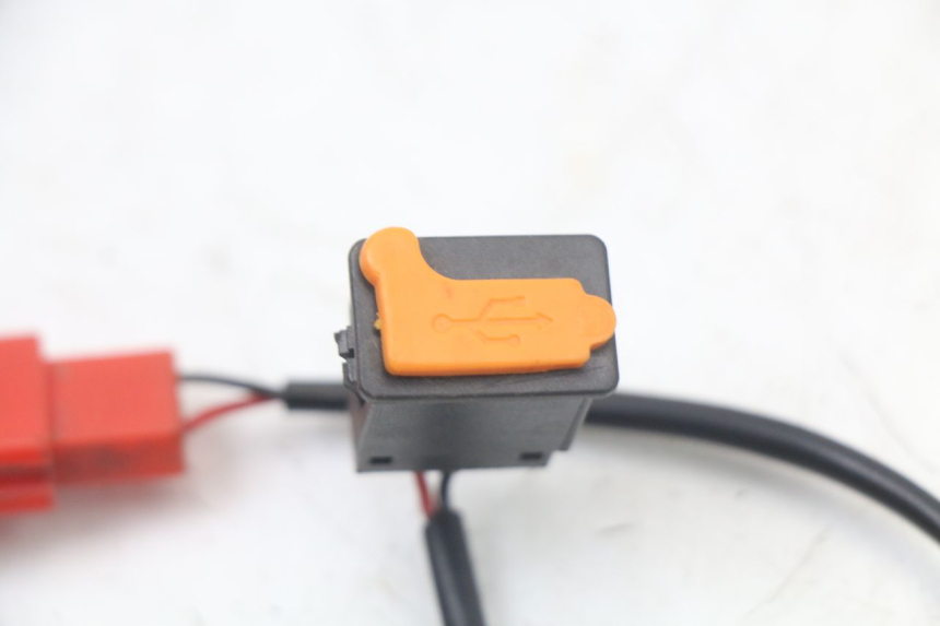 photo de ZIGARETTENANZÃœNDER WAYSCRAL E-START 1 (2018 - 2022) - Detailansicht des Bauteils