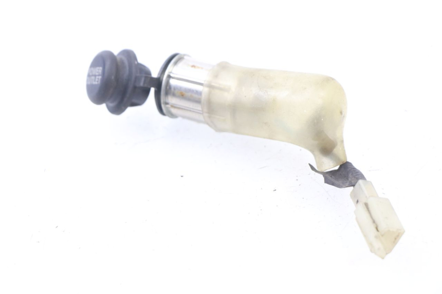 photo de ZIGARETTENANZÃœNDER HONDA FES PANTHEON 125 (2003 - 2007) - Alternative Perspektive