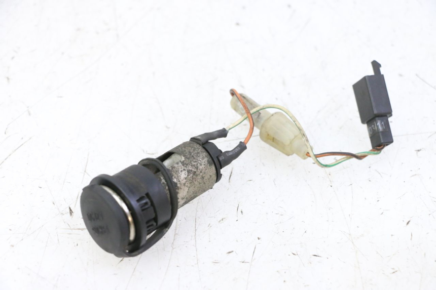 photo de ZIGARETTENANZÃœNDER KYMCO GRAND DINK 125 (2002 - 2007) - Detailansicht des Bauteils